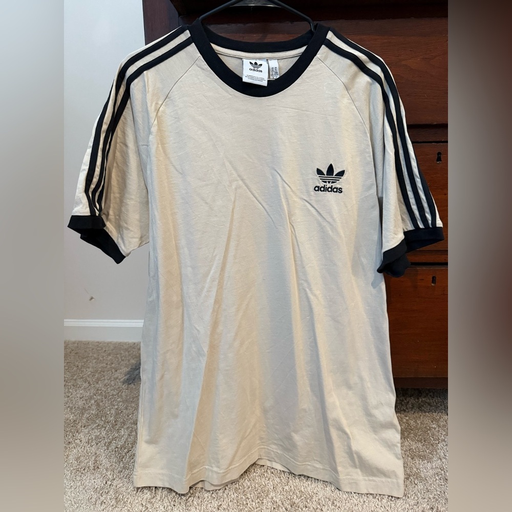 Adidas Men's Beige T-Shirt